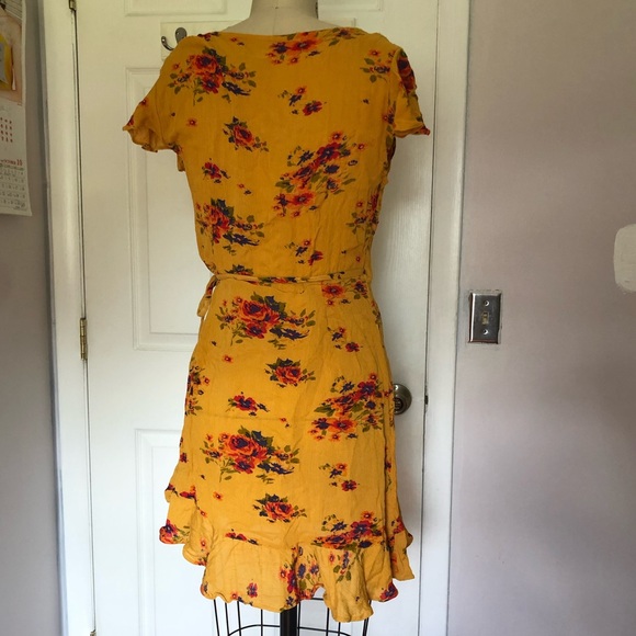 PINS & NEEDLES RUFFLE WRAP DRESS - Picture 3 of 5